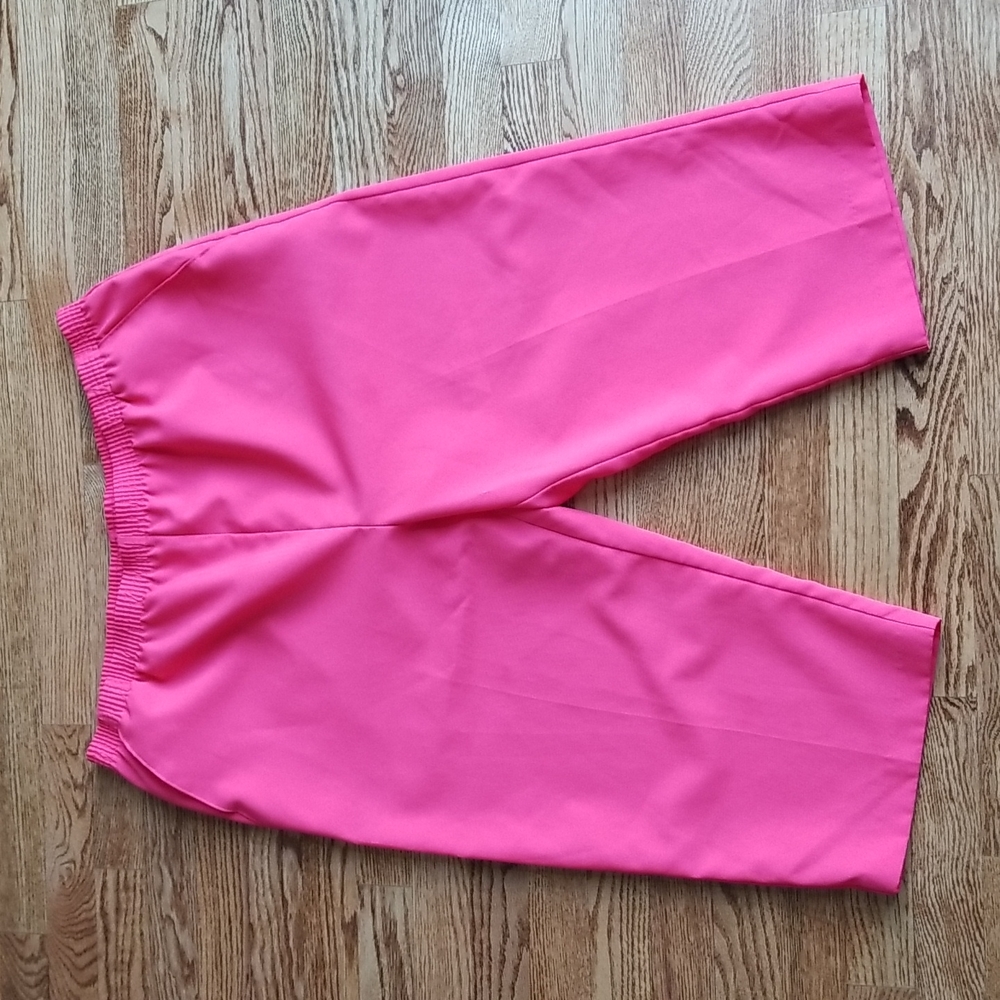 (18) Tradition Colorful Lightweight Casual Capri with Pockets Summer Vacation